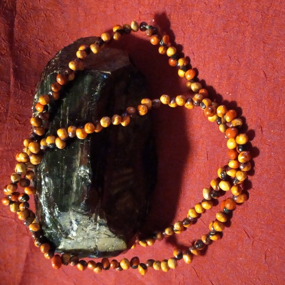 Navajo hand strung cedar seed necklace. 26" - Picture 2 of 3